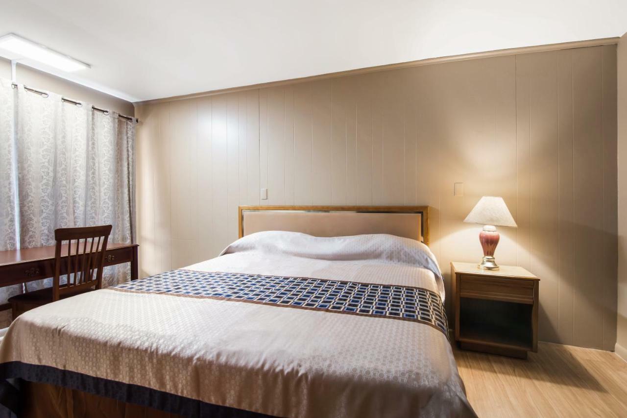 Knights Inn Amsterdam Ngoại thất bức ảnh